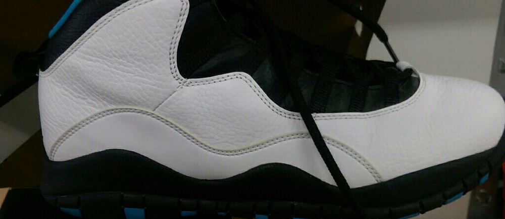Shoe