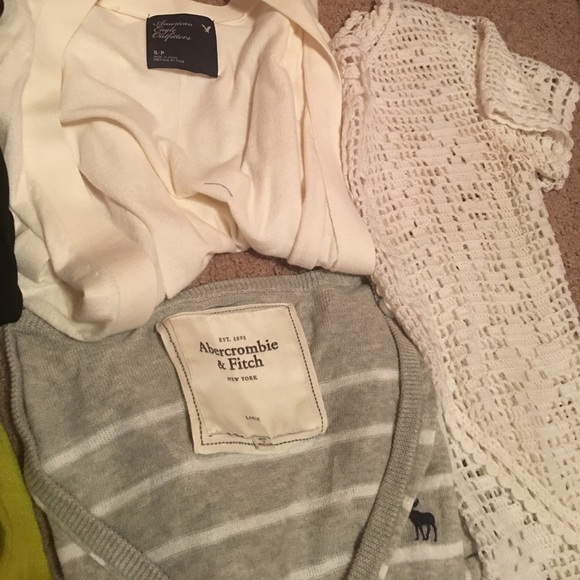 Lot of cardigans - Picture 3 of 3