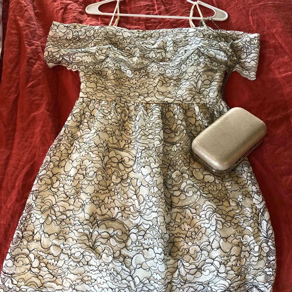 Francesca’s pretty white and black dress