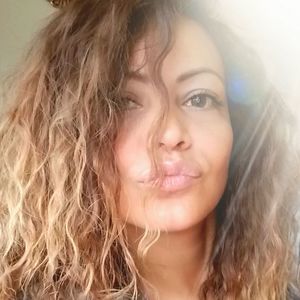 Meet your Posher, Rossy