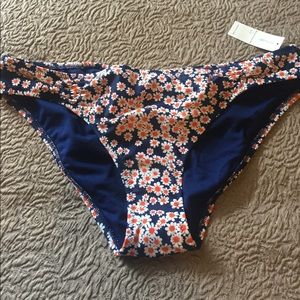 NWT bikini bottoms