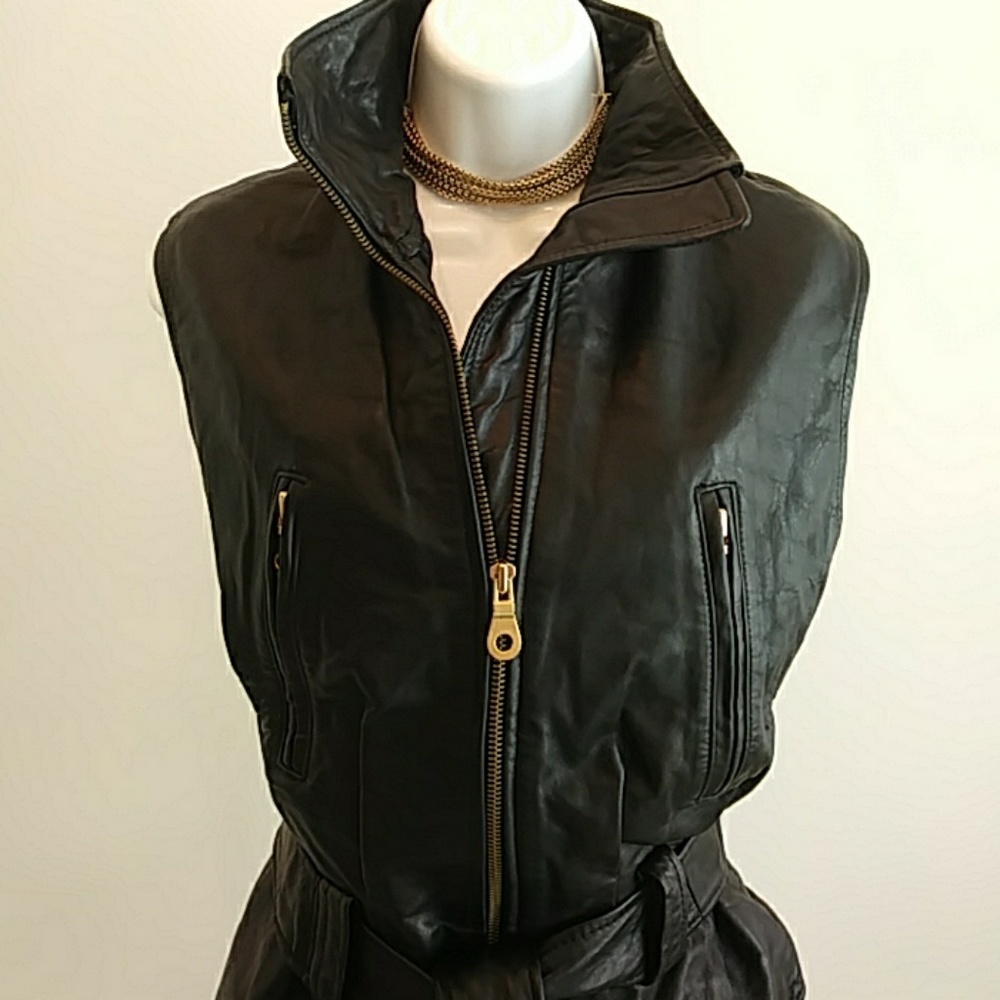 Belted Black Leather Vest - Picture 2 of 7