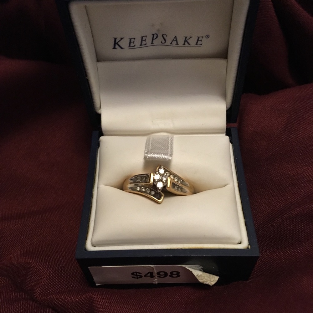 Keepsake engagement ring