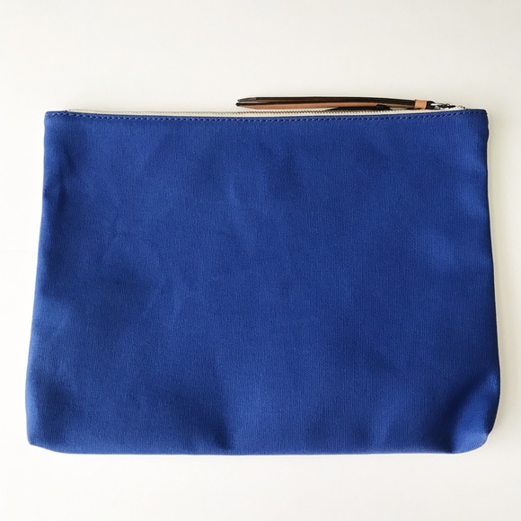 Banana Republic clutch - Picture 2 of 4