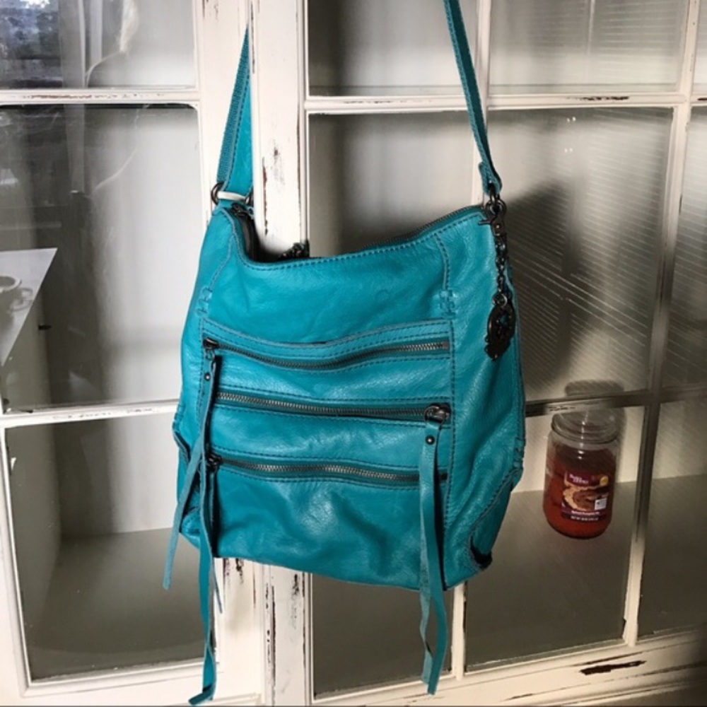 Lucky brand purse never used