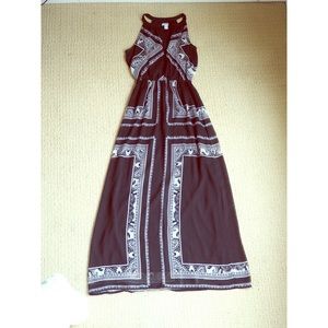 Long black & white Maxi Dress