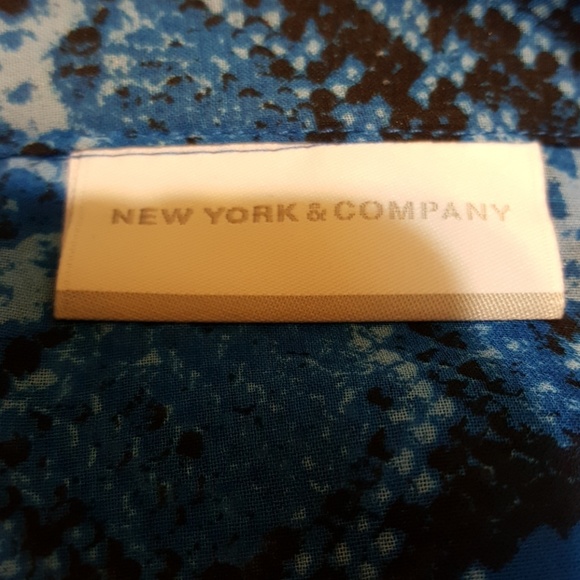 New York & Co. Sheer Blouse. Size Small. - Picture 7 of 8