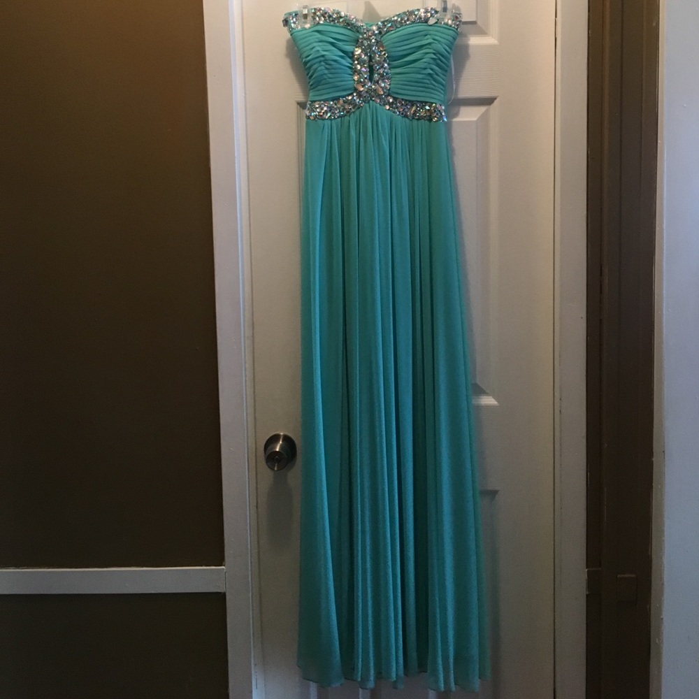 Light Blue Formal Dress with Silver Jewels