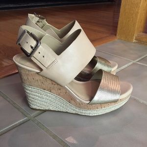Antonio Melani sandals never worn