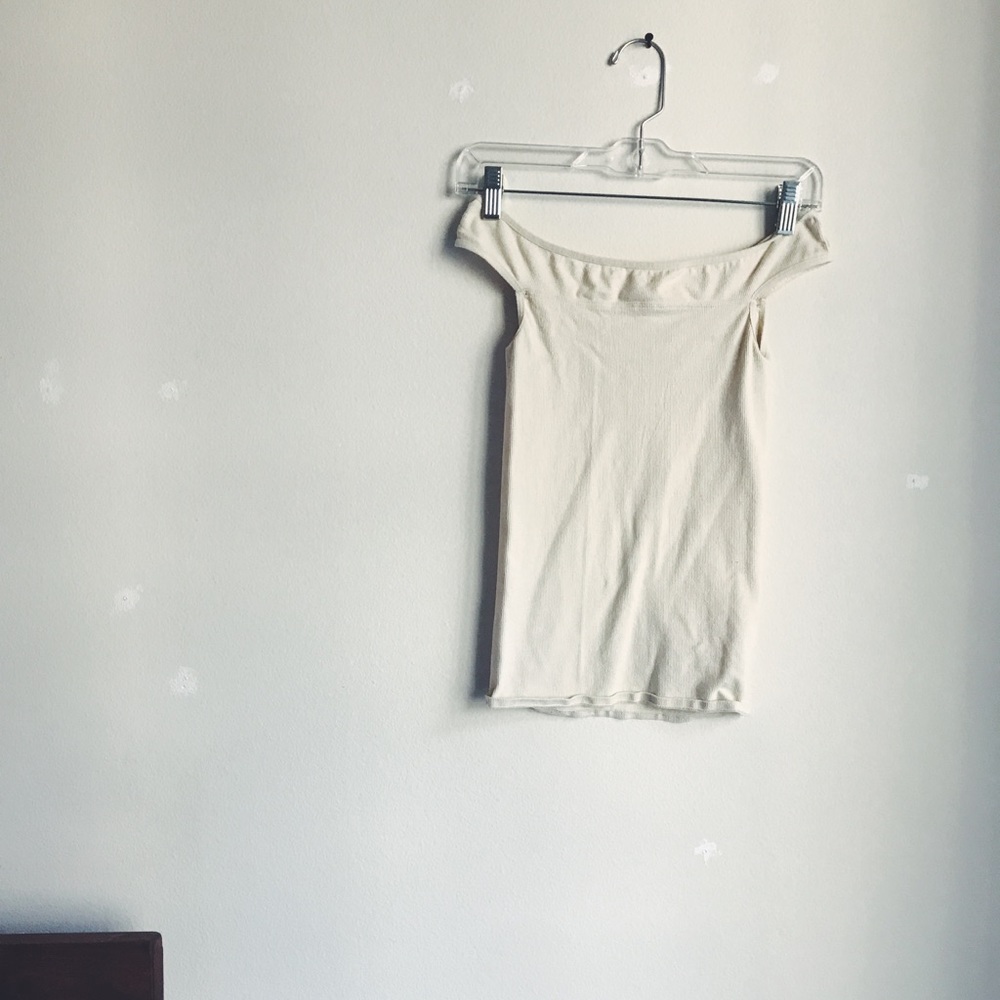 FREE PEOPLE off the shoulder tank!