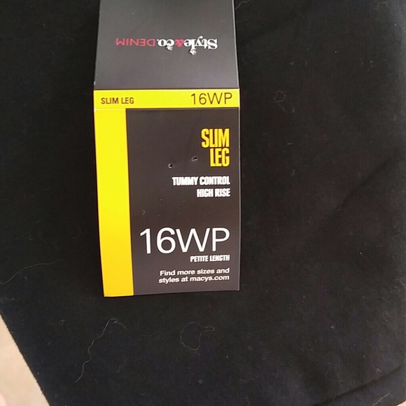 🌺Style & Co Denim Jeans🌺 - Picture 5 of 7