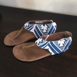 Indo sandals