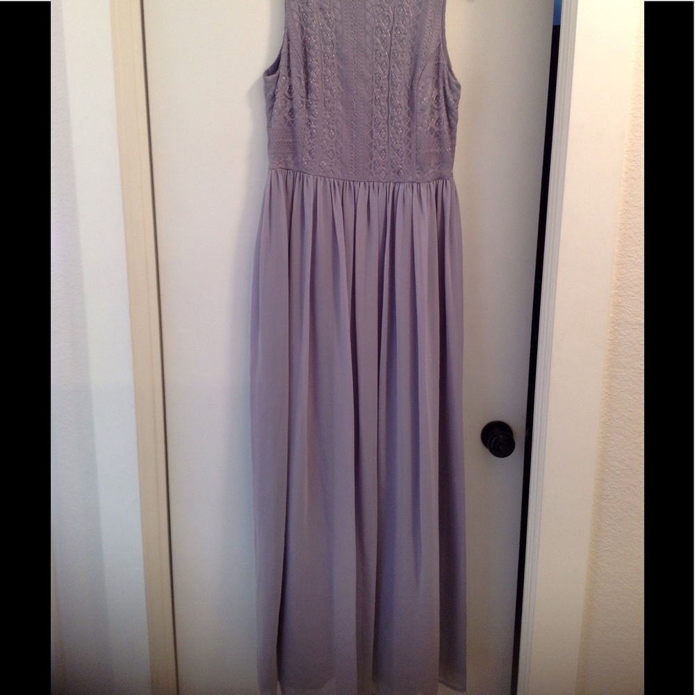 Dress worn once.