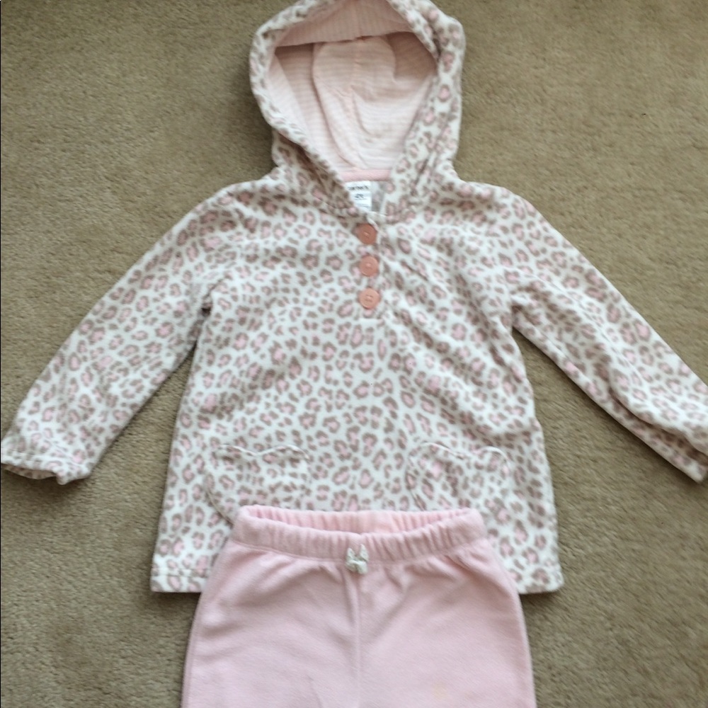 Carter's 2 piece pink leopard outfit