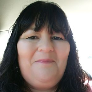 Meet your Posher, Tonya