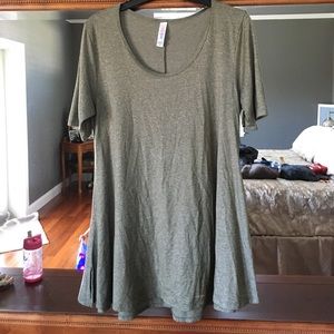 LuLaRoe Perfect T