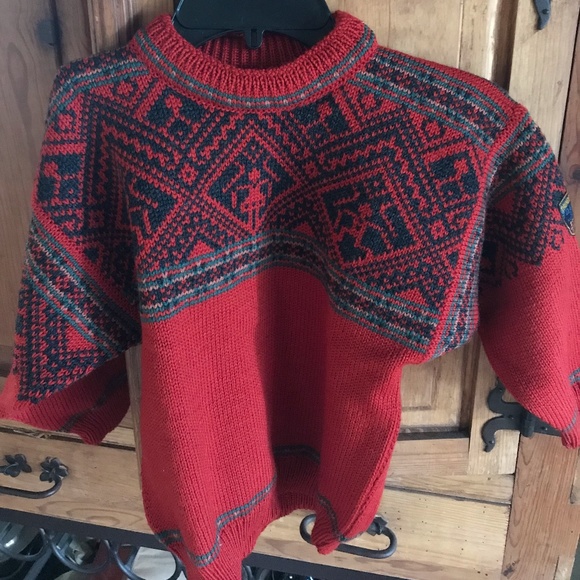 Norwegian Sweater - Picture 1 of 1