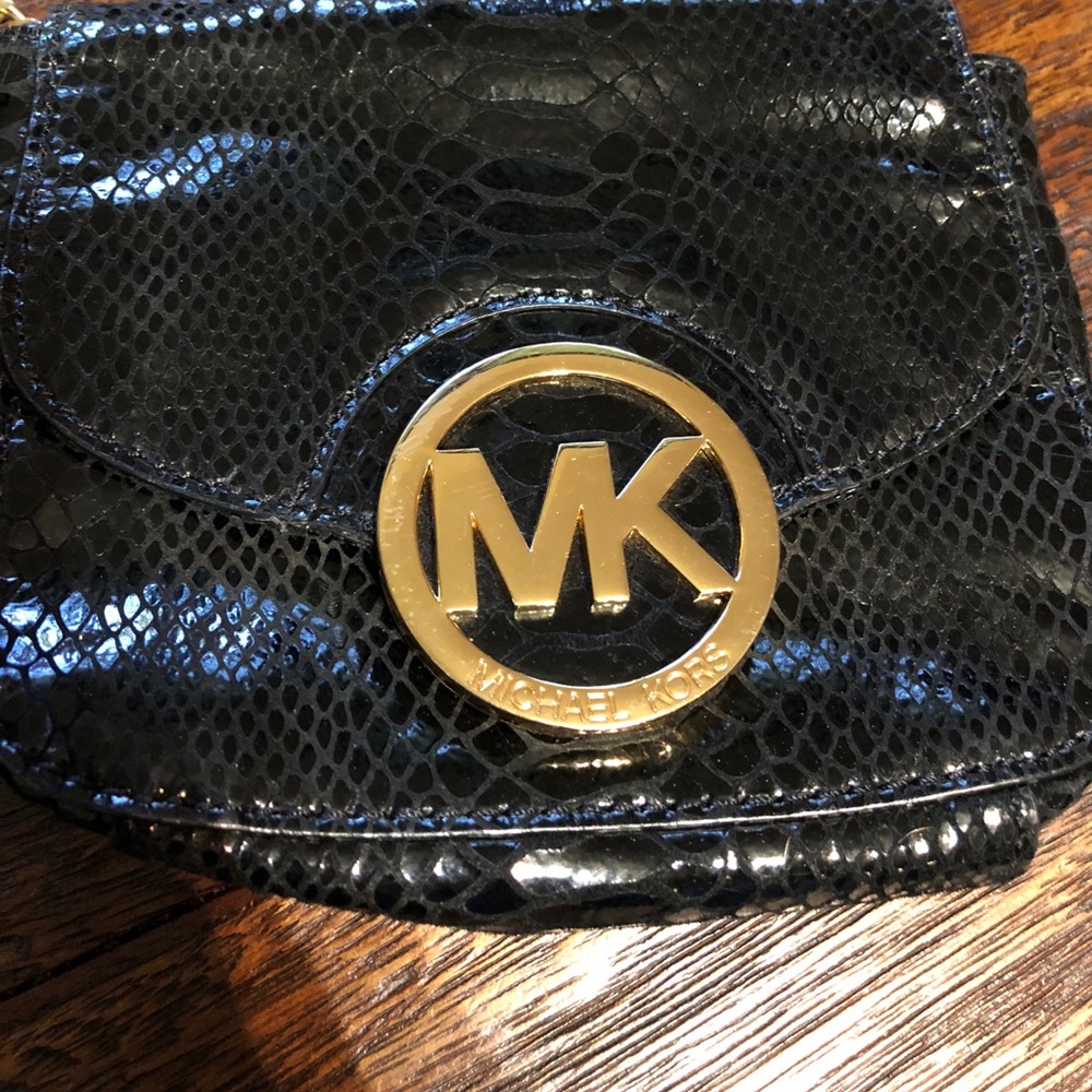 Black Michael Kora cross body