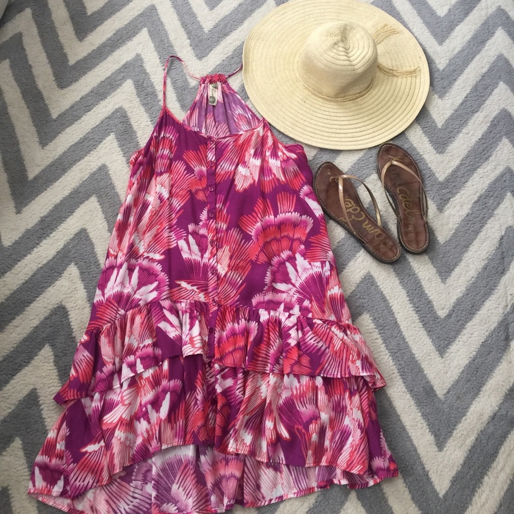 Bright, cool bathing suit cover up/sundress💕