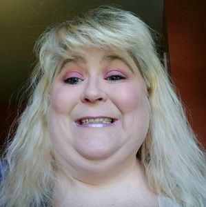 Meet your Posher, Tami