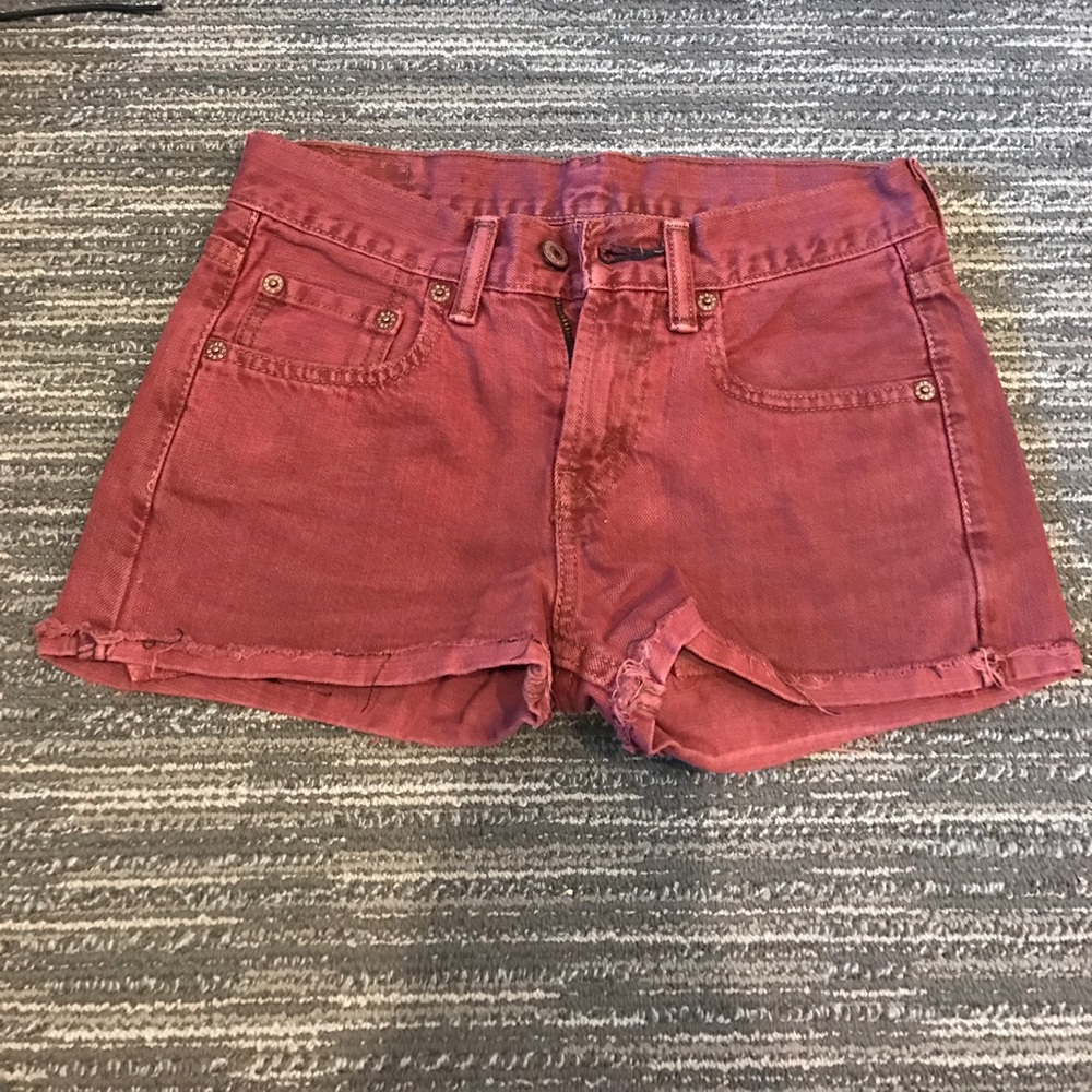 maroonish levi shorts