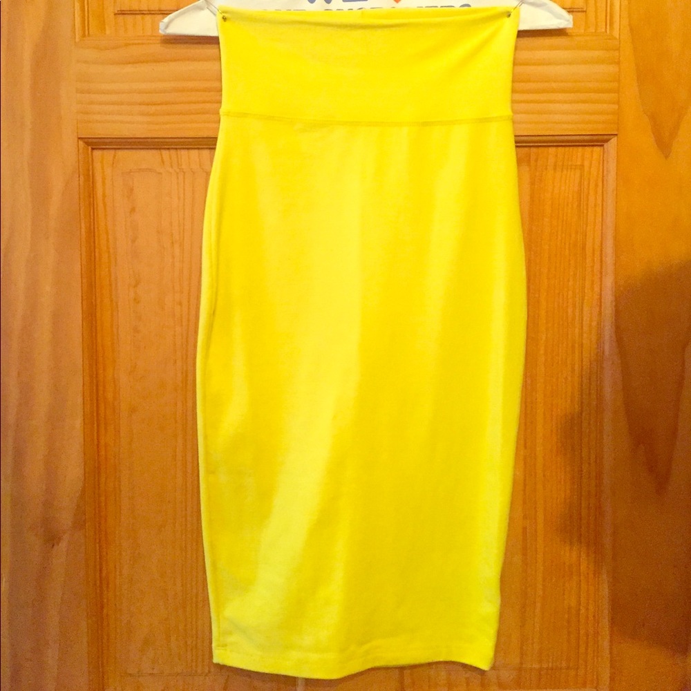 Bebe hight waisted body con skirt