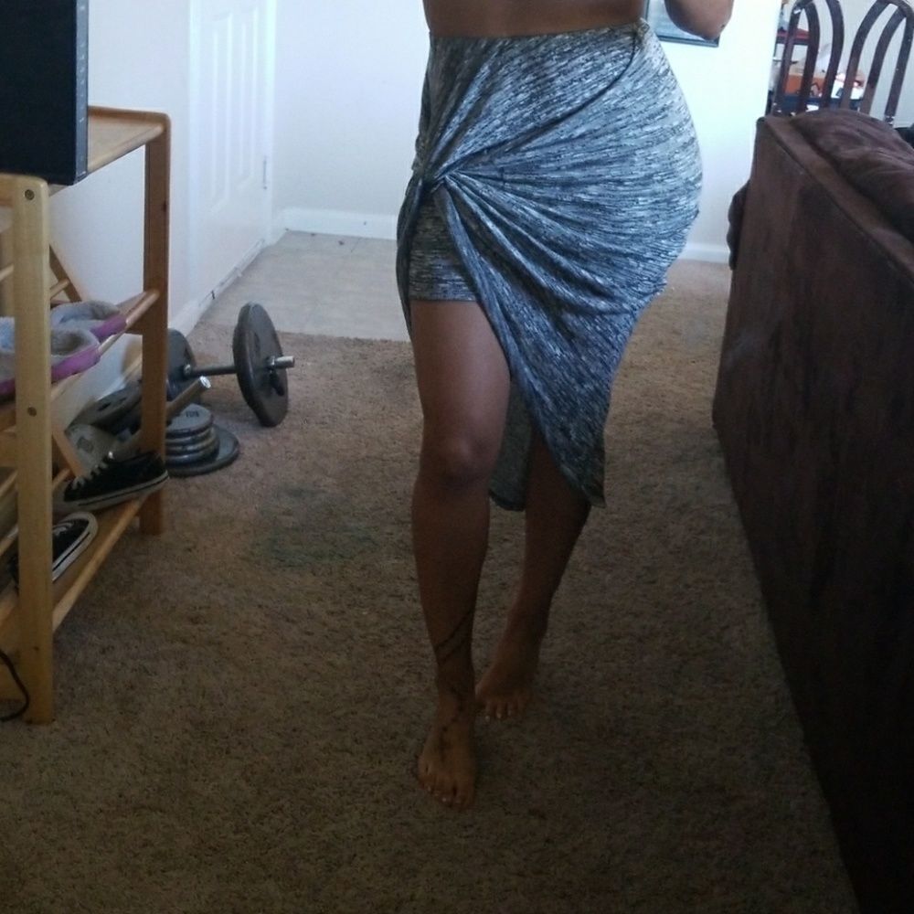 Hot skirt!!