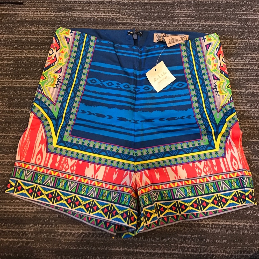 flying tomato shorts