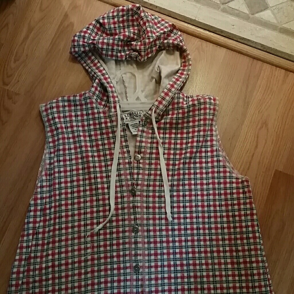 Plaid sleeveless top!!!