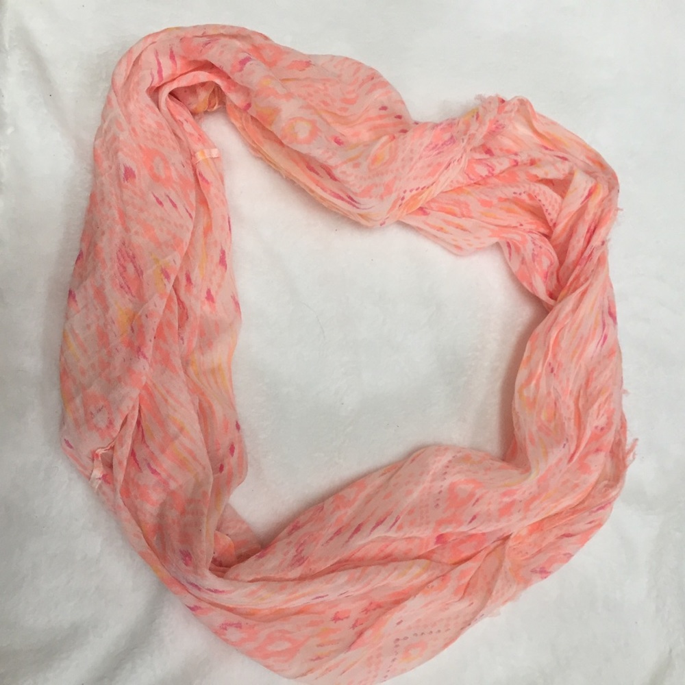 American Eagle Infinity Scarf