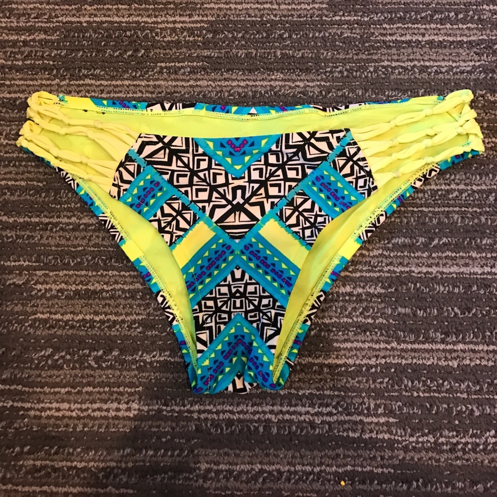 ripcurl swim suit bottoms