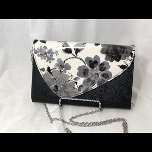 Envelope purse, x-body handbag black