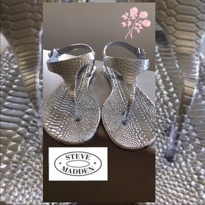 Steven Madden sandals