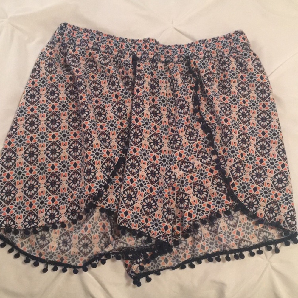 Patterned shorts!!!