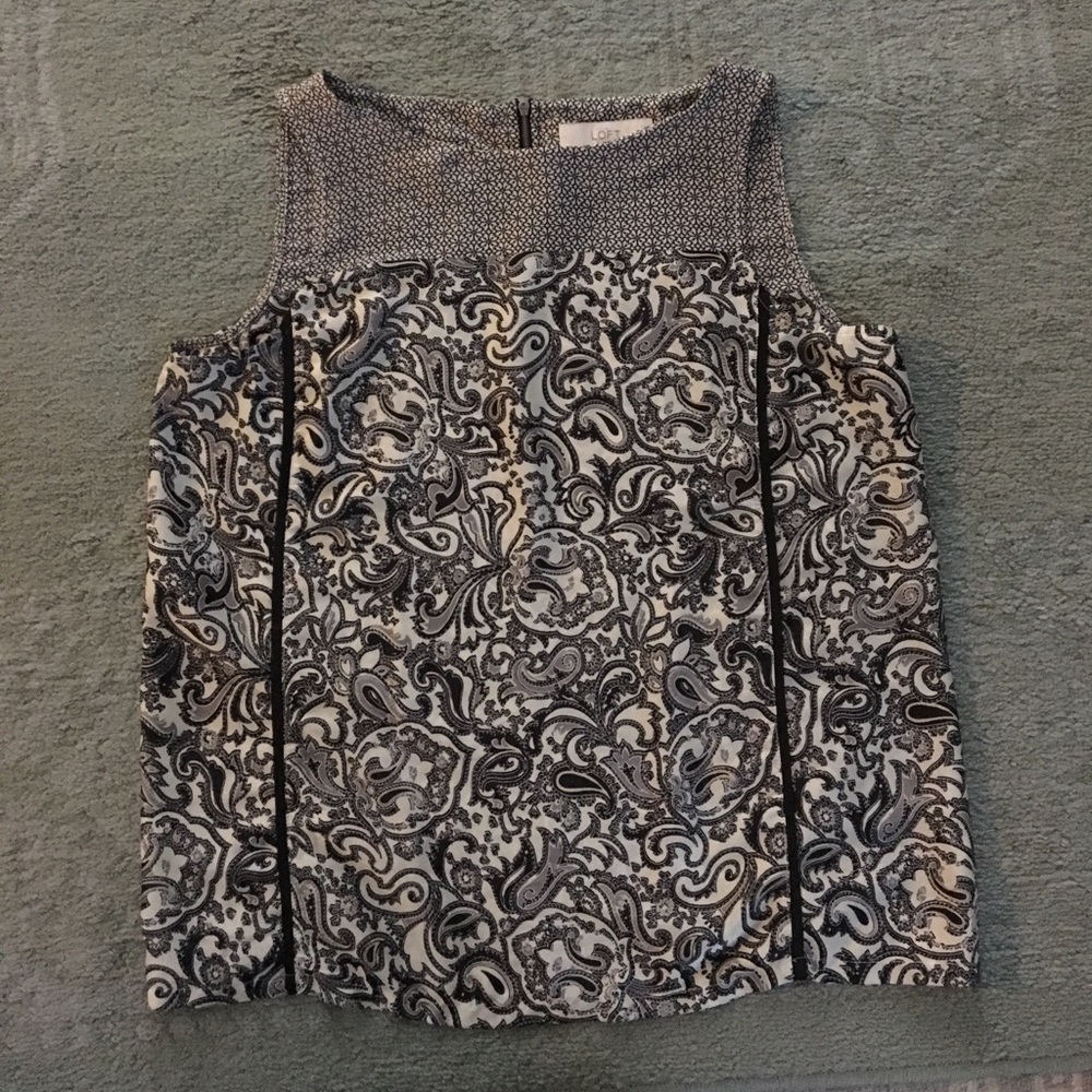 LOFT Mixed pattern sleeveless blouse