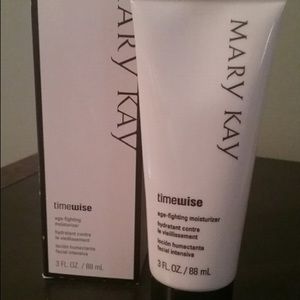 Mary Kay Age fighting Moisturizer