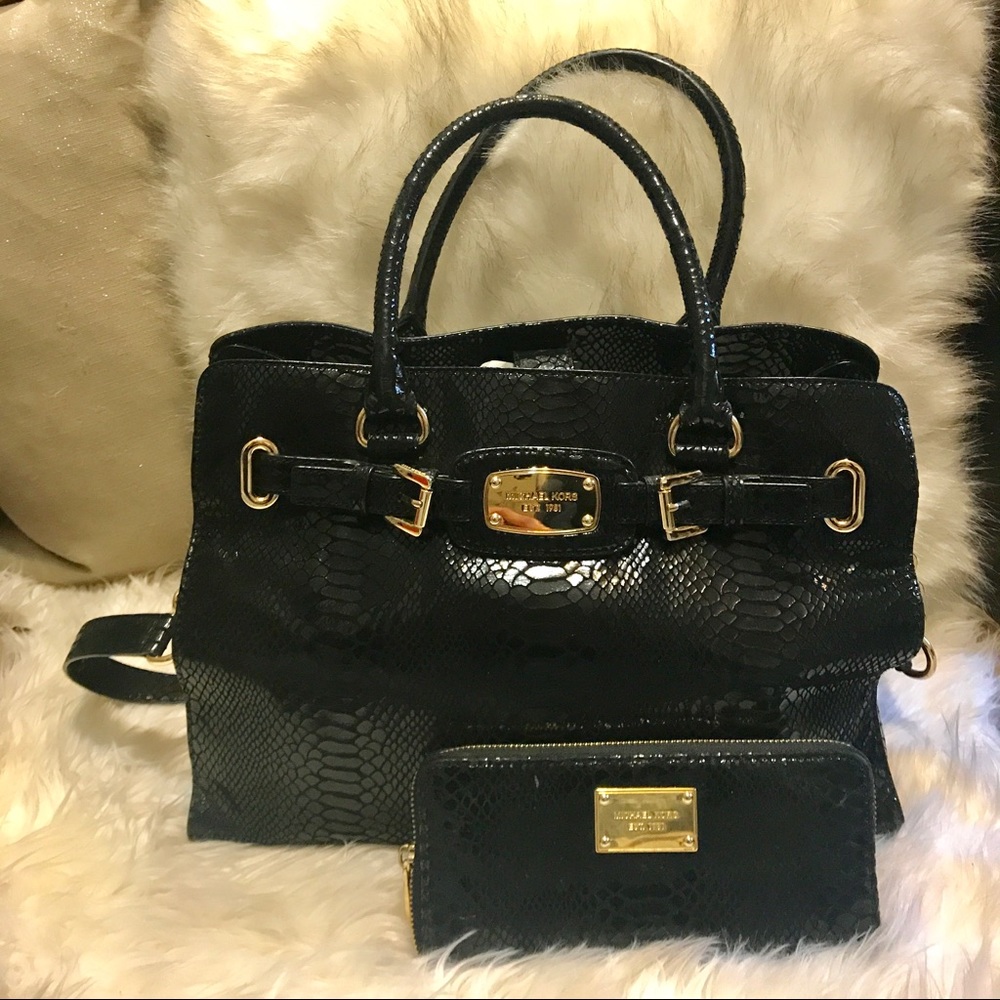 PRICE NEGOTIABLE MK Purse and Wallet
