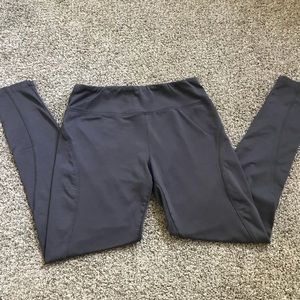 Grey women’s leggings 👌🏻
