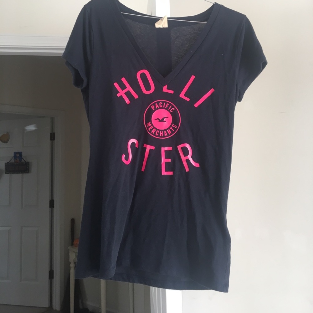 Hollister T-shirt