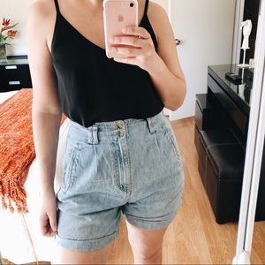 GV Vintage High-Waisted Shorts