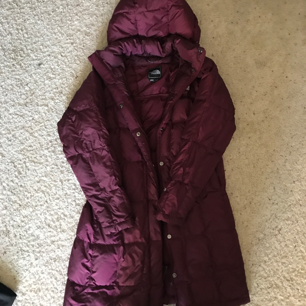 Maroon 600 Northface down jacket