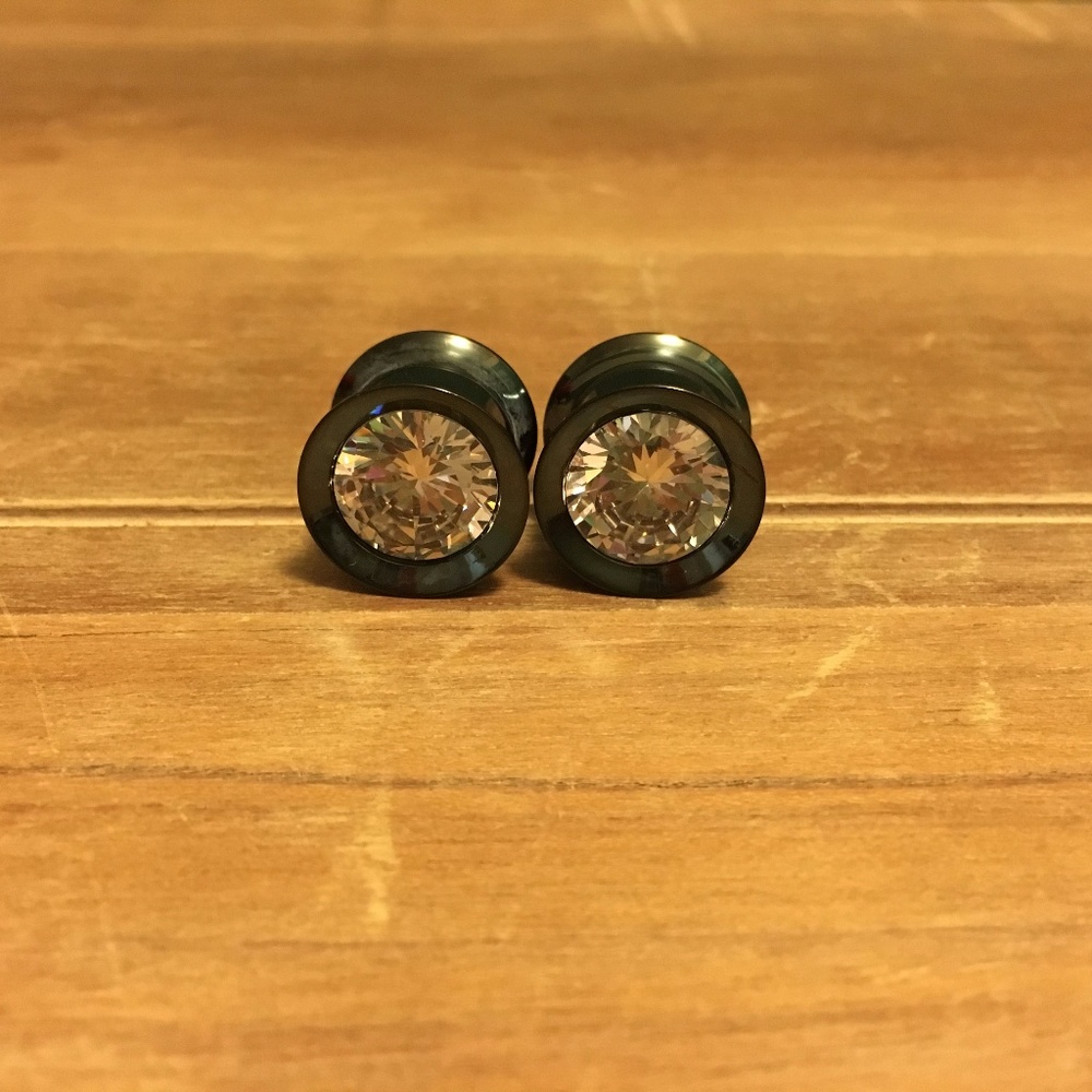 Cubic Zarconia Plugs 1/2" - For Gauged Ears