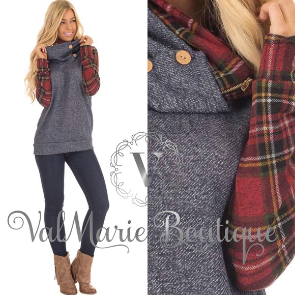 Plaid Sleeves Terry Cloth Top - Picture 2 of 3