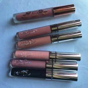 Set of 6 lipsticks!