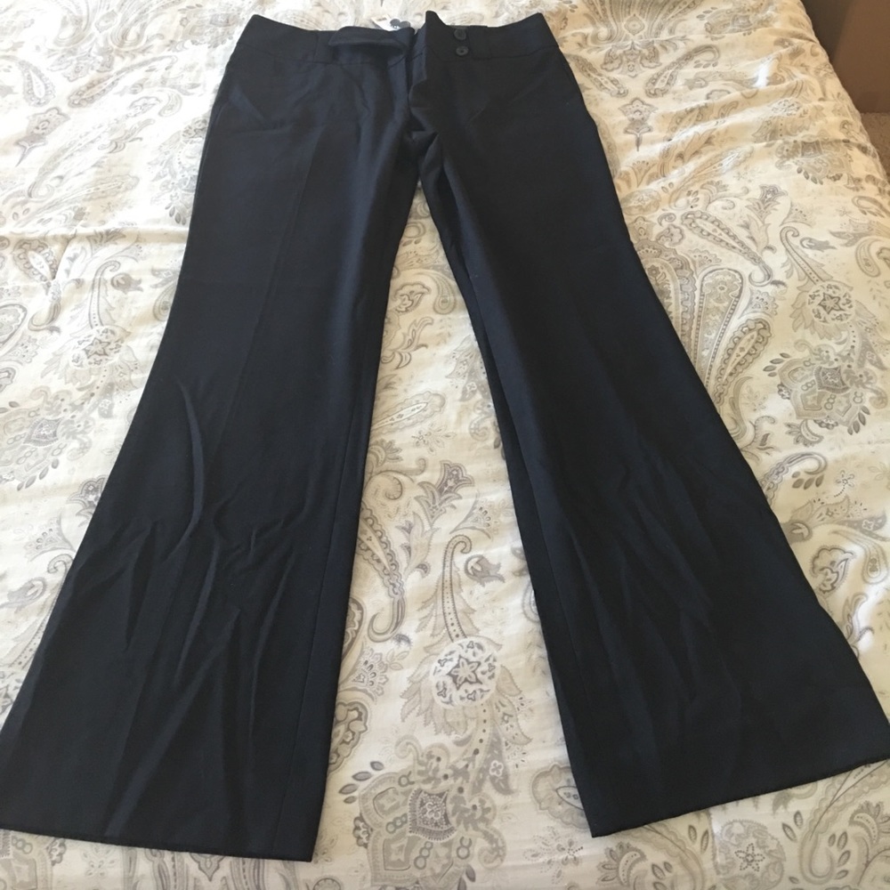 Brand New Drew Fit bootcut style pants .