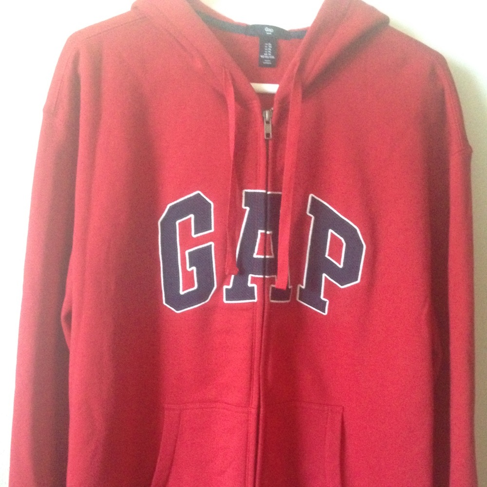 Never worn GAP sweatshirt