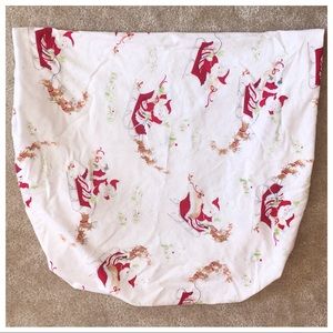 🔴SOLD🔴 PB Kids Organic Flannel Santa Crib Sheet