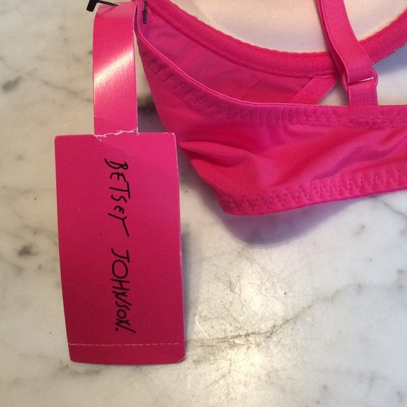 NWT Betsey Johnson Pink Lace Push Up Bra 34B - Picture 3 of 5