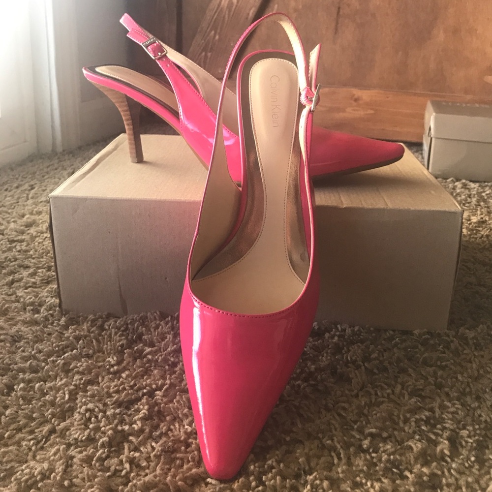 Calvin Klein hot pink heel size 9 1/2
