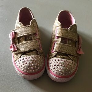 Twinkle toes pink and gold